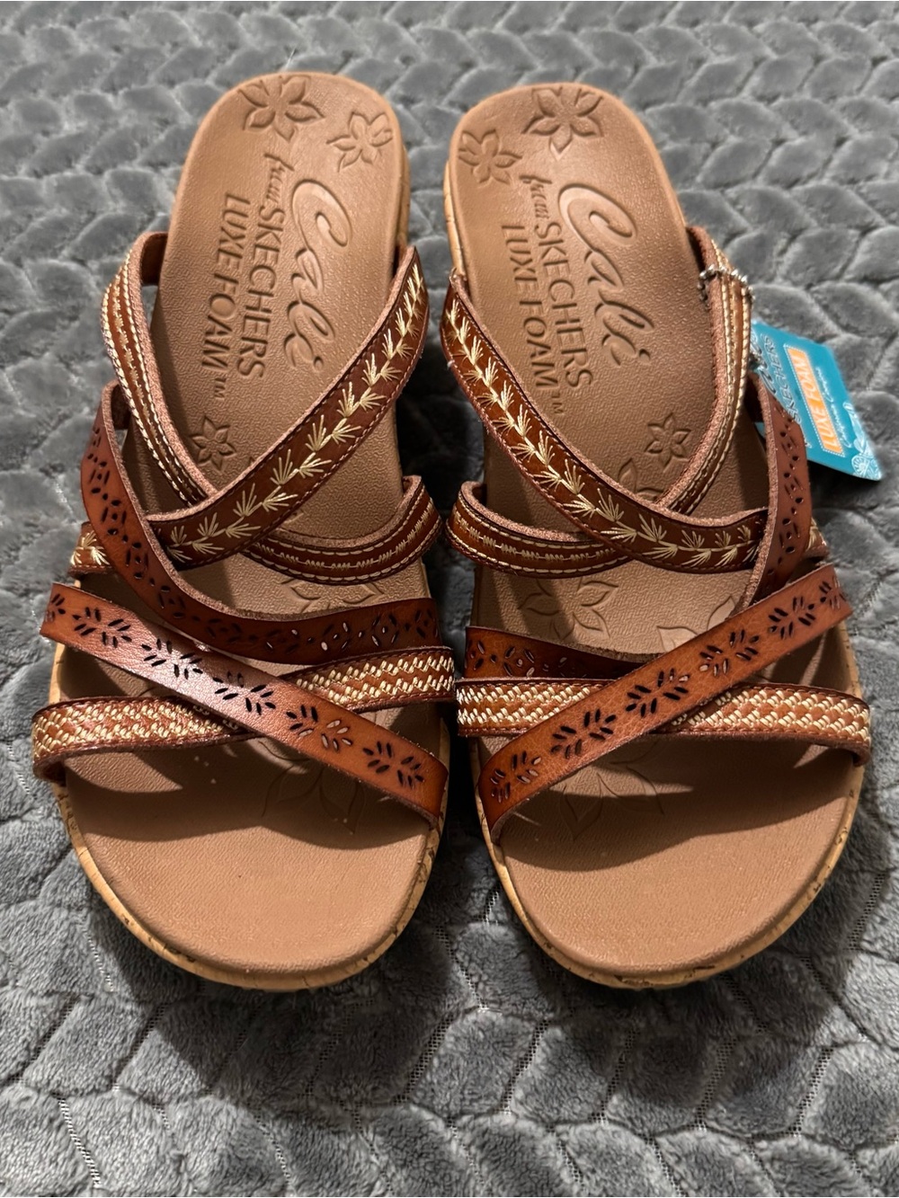 Skechers Luxe Foam Brown Textured Platform Sandals